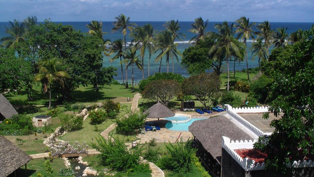 Hill Park Hotel - Tiwi Beach Eksteriør billede